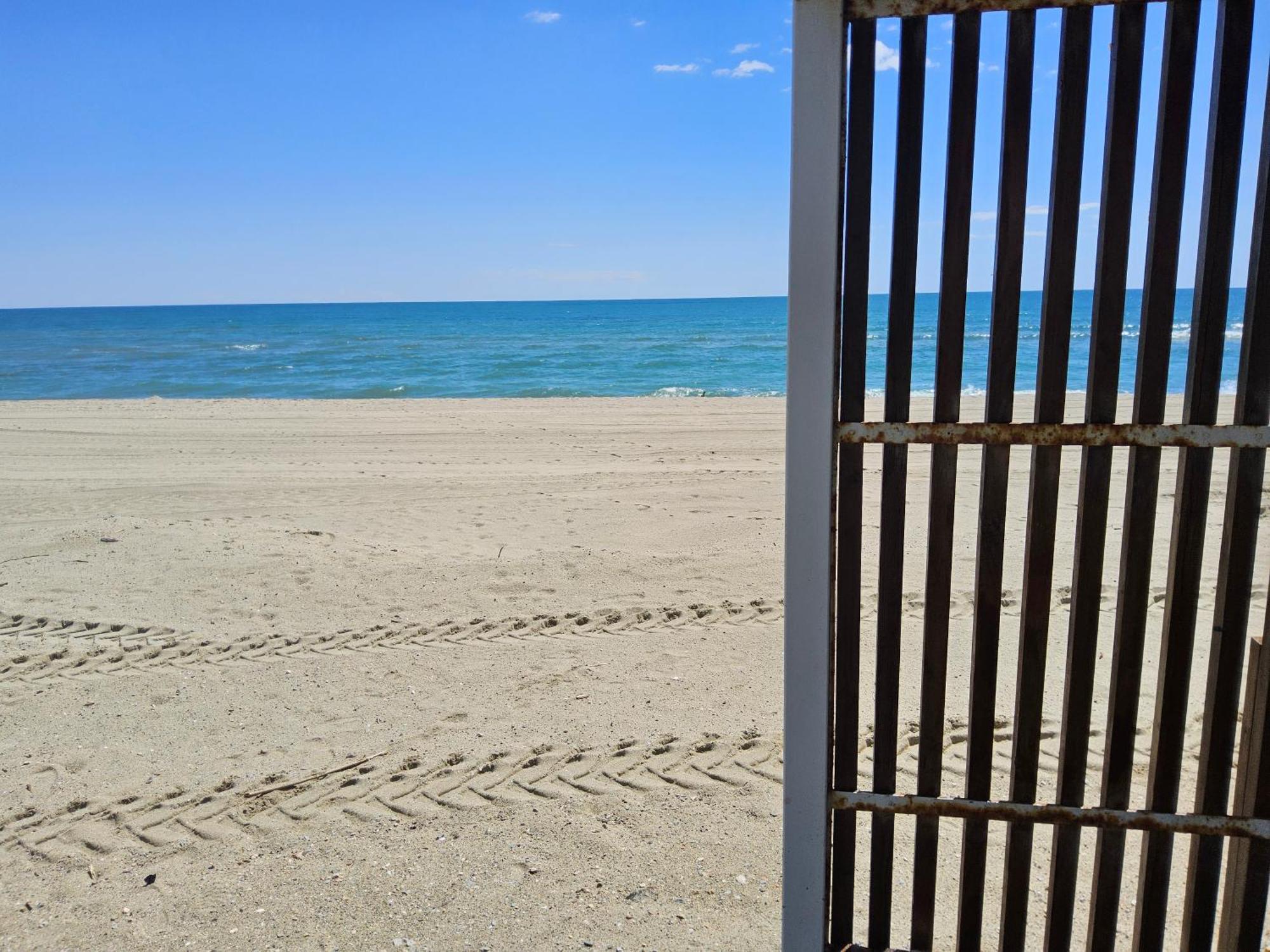 Le Bridge Barcares Clim Acces Plage Direct Parking Prive Le Barcares Exterior photo